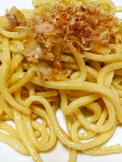 簡単!お手軽☆野菜なし焼きうどん-レシピのメイン写真