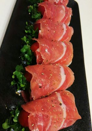 簡単前菜☆クリームチーズ生ハム巻き-レシピのメイン写真
