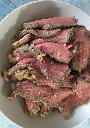 超簡単すぎる牛肩で作ったローストビーフ-レシピのメイン写真