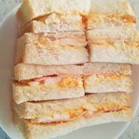 基本からアレンジまで！思わずつくりたくなる「ハム卵サンド」の