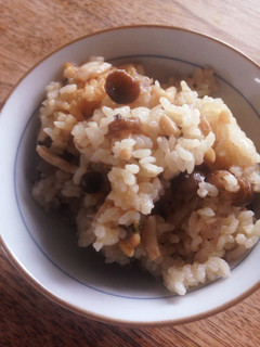 簡単、うま安のあさりとしめじの混ぜ御飯-レシピのメイン写真