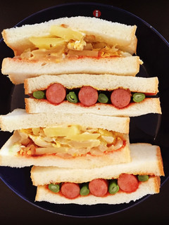 朝ごはん♡じゃがいもチーズオムレツサンド-レシピのメイン写真