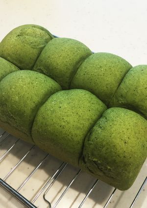 HB小松菜バナナ豆腐ちぎりパン♡離乳食も-レシピのメイン写真