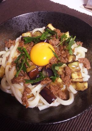 ひとりランチにも楽ちん✨肉味噌うどん-レシピのメイン写真