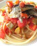 いわしのオイルマリネとラタトゥユのパスタ