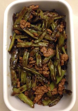 さやいんげんと豚肉のシンプル醤油炒め-レシピのメイン写真