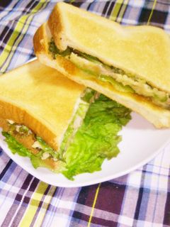 生姜焼きリメイク!ポテサラサンド-レシピのメイン写真