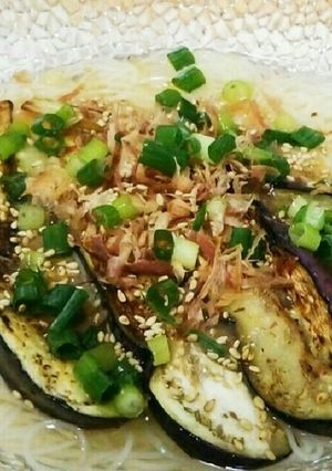 ごま油が香ばしい♪簡単焼きなすそうめん-レシピのメイン写真