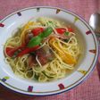 カラーピーマンと生ハムの冷製パスタ