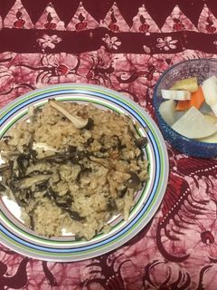 きのこと塩昆布の炊き込みご飯-レシピのメイン写真