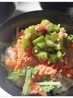 梅オクラの冷やし鮭茶漬け-レシピのメイン写真