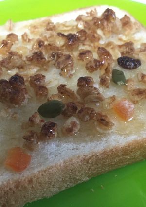 ヘルシー朝食!フルグラパン-レシピのメイン写真