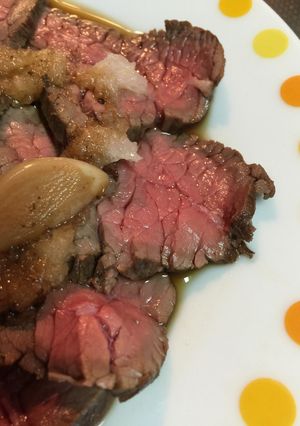 自宅でダッチオーブン 簡単ローストビーフ-レシピのメイン写真