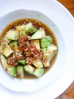 簡単なのに激ウマ!アボカドわさび醤油和え-レシピのメイン写真