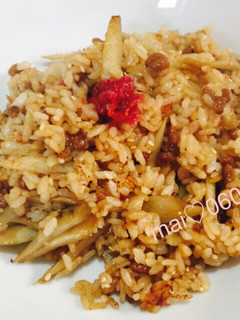さっぱり☆梅とゴボウの納豆チャーハン-レシピのメイン写真
