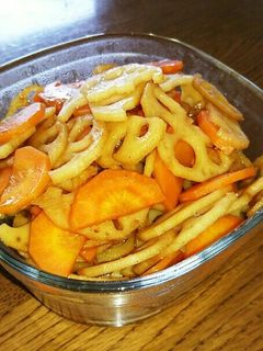 ☆保存食☆レンコンとニンジンのピリ辛炒め-レシピのメイン写真