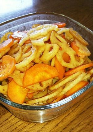 ☆保存食☆レンコンとニンジンのピリ辛炒め-レシピのメイン写真