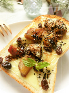 甘藷×レーズンの胡麻チーズトースト-レシピのメイン写真