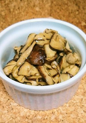 しいたけのしょうゆバター炒め-レシピのメイン写真