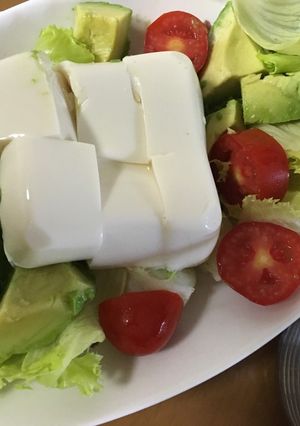 絶対旨い！アボカドと豆腐のごまみそサラダ-レシピのメイン写真