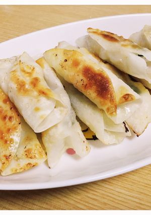 餃子の皮が余ったら！胸肉と梅しそ巻き-レシピのメイン写真