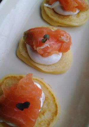 *サーモンのBlinis*-レシピのメイン写真