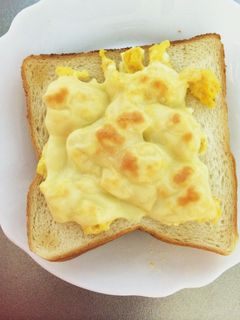 簡単!たまごチーズトースト-レシピのメイン写真