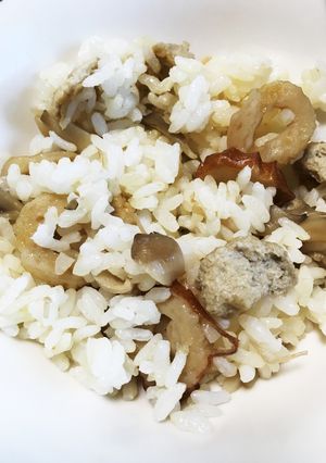 簡単モリモリ食べる子供大好き炊き込みご飯-レシピのメイン写真