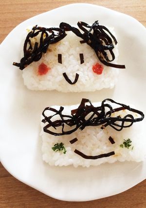 □かわいいスクエアおにぎり□-レシピのメイン写真