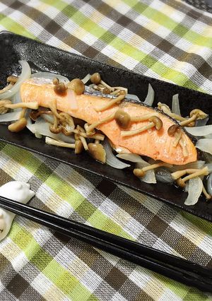レンジで簡単♪鮭の蒸し焼き♡-レシピのメイン写真