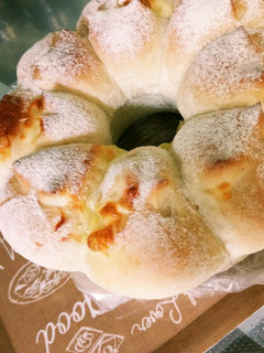手捏ねで簡単♡ふわふわチーズパン-レシピのメイン写真