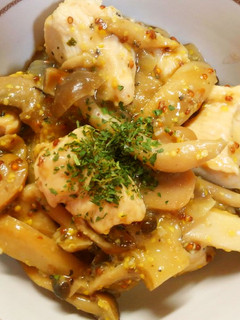 簡単♡鶏むね肉と きのこのマスタード炒め-レシピのメイン写真