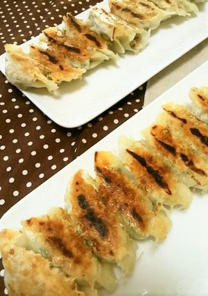 トマト塩麹de焼き餃子♪-レシピのメイン写真