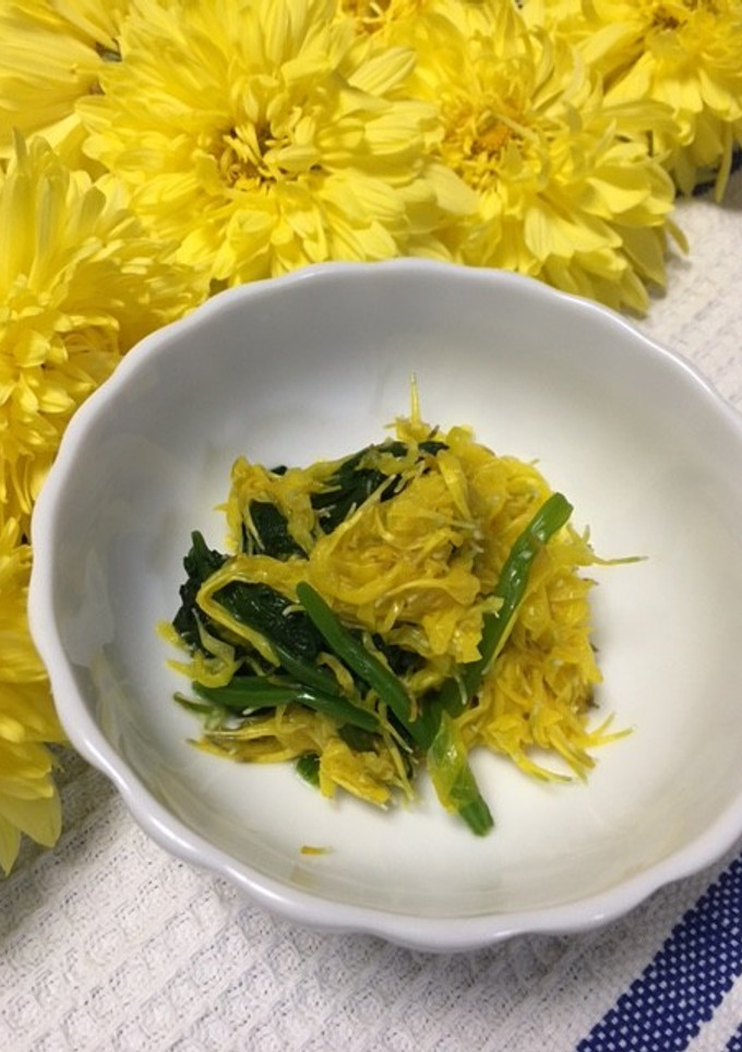 菊とほうれん草のお浸し-レシピのメイン写真