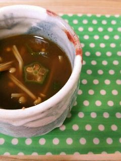 えのきとオクラのおみそ汁-レシピのメイン写真