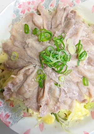簡単なチーズ入りキャベツと豚肉温野菜-レシピのメイン写真