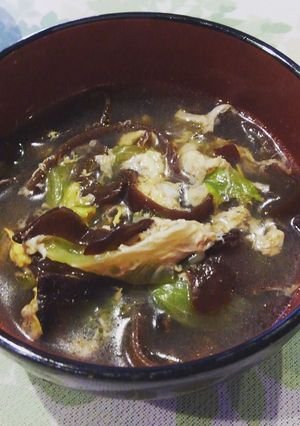 レタスとキクラゲの中華スープ-レシピのメイン写真