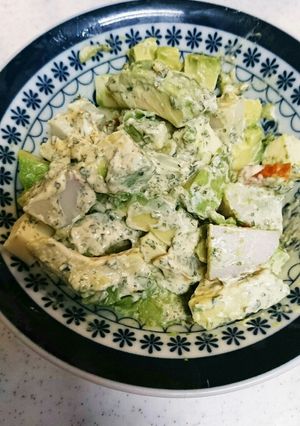 アボカドとかまぼこチーズのマヨ青のり和え-レシピのメイン写真
