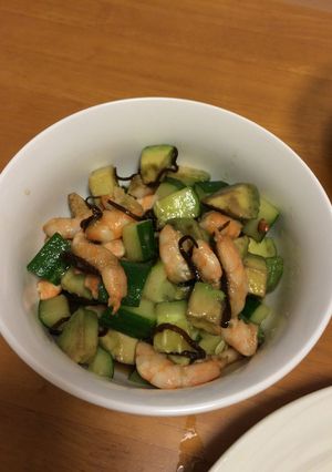 海老とアボカドの塩昆布和え-レシピのメイン写真