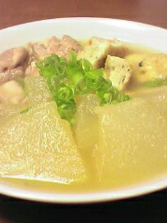 がんもと鶏肉と一緒に♪冬瓜のやわらか煮-レシピのメイン写真