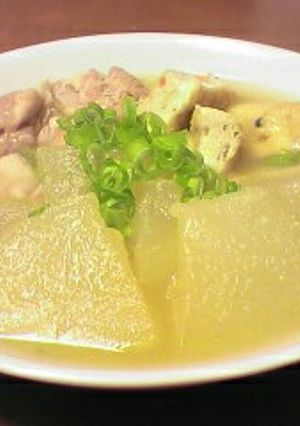 がんもと鶏肉と一緒に♪冬瓜のやわらか煮-レシピのメイン写真