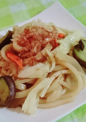 野菜だけ♪うどんで！簡単☆焼きうどん！-レシピのメイン写真