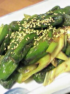 焼肉のたれで♪ししとうとネギの簡単炒め-レシピのメイン写真