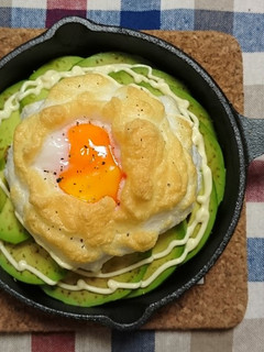 エッグインクラウドwithアボカド-レシピのメイン写真