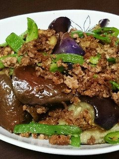 なすとピーマンの挽き肉炒め-レシピのメイン写真