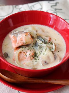 鮭とキノコのクリームスープ-レシピのメイン写真