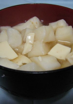 2つの食感♪はんぺんと豆腐のみそ汁-レシピのメイン写真