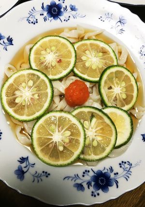 カボスと紅葉おろしで サッパリうどん-レシピのメイン写真