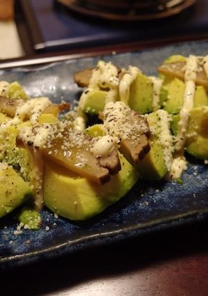アボカドといぶりがっこのホットマヨサラダ-レシピのメイン写真