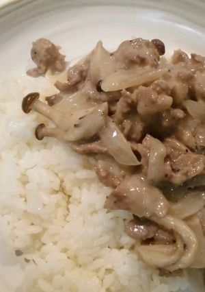 豆乳でストロガノフ-レシピのメイン写真